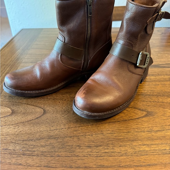 FRYE Vicky short leather bootie - Picture 6 of 6